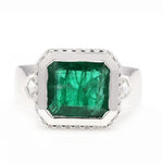 18K White Gold Bezel Set Emerald Natural Rose Cut Diamond Designer Ring For Anniversary