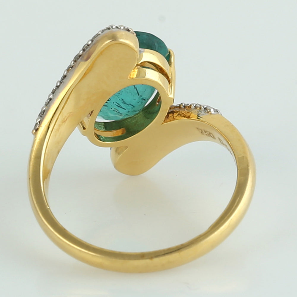 Oval Cut Emerald Gemstone Pave Natural Diamond Solitaire Ring In Yellow Gold