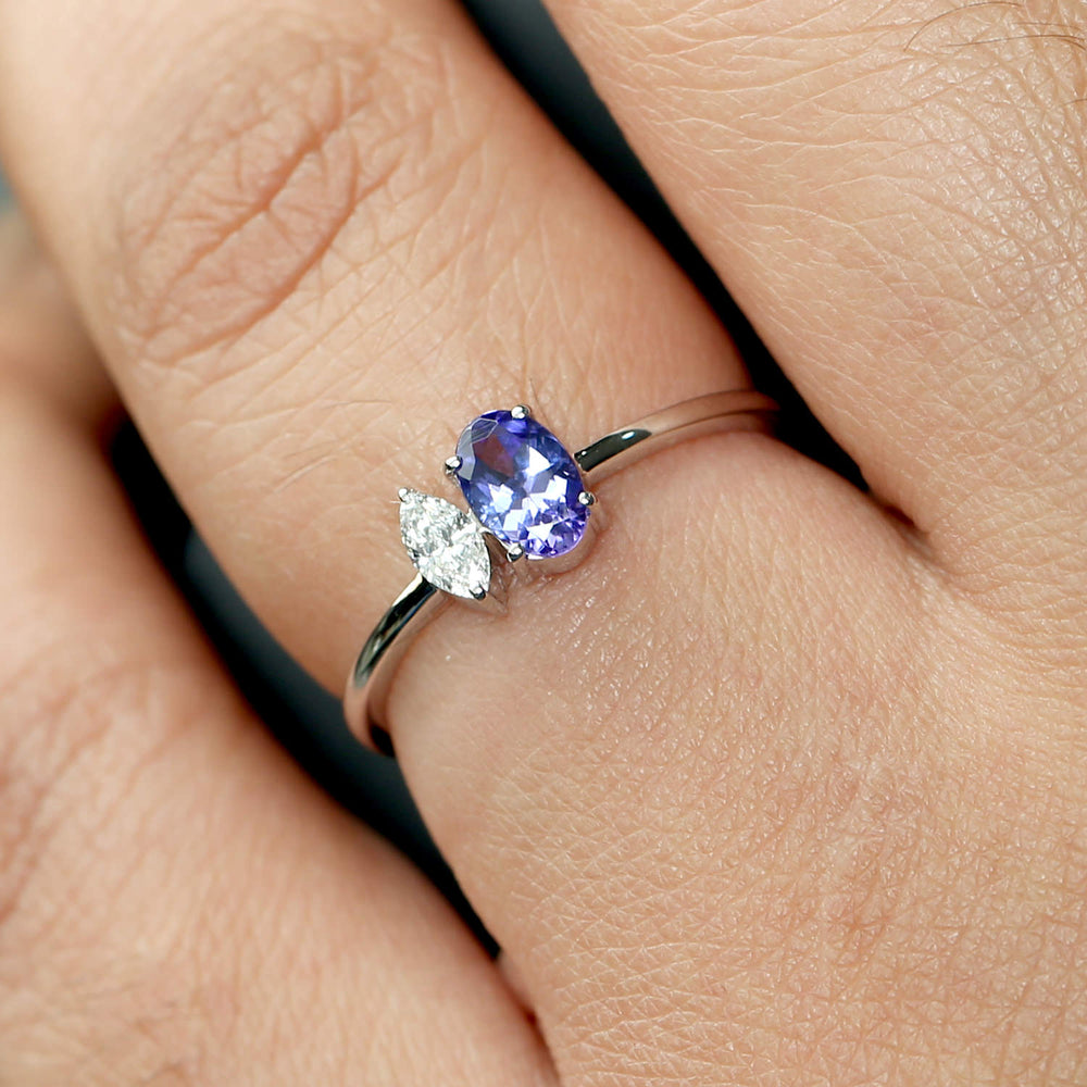 Oval Cut Tanzanite Rose Cut Diamond Band Ring In 10k White Gold