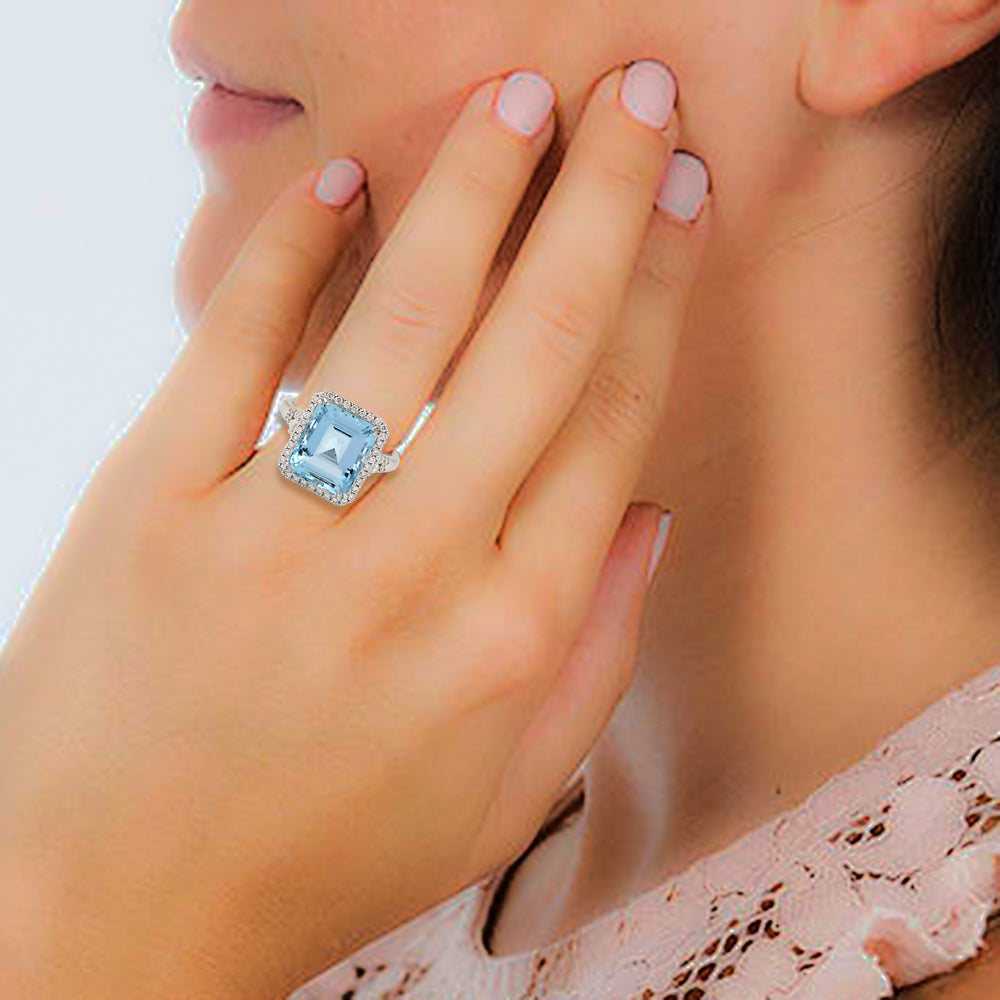 Emerald Cut Aquamarine Pave Diamond Solitaire Ring In 18k White Gold
