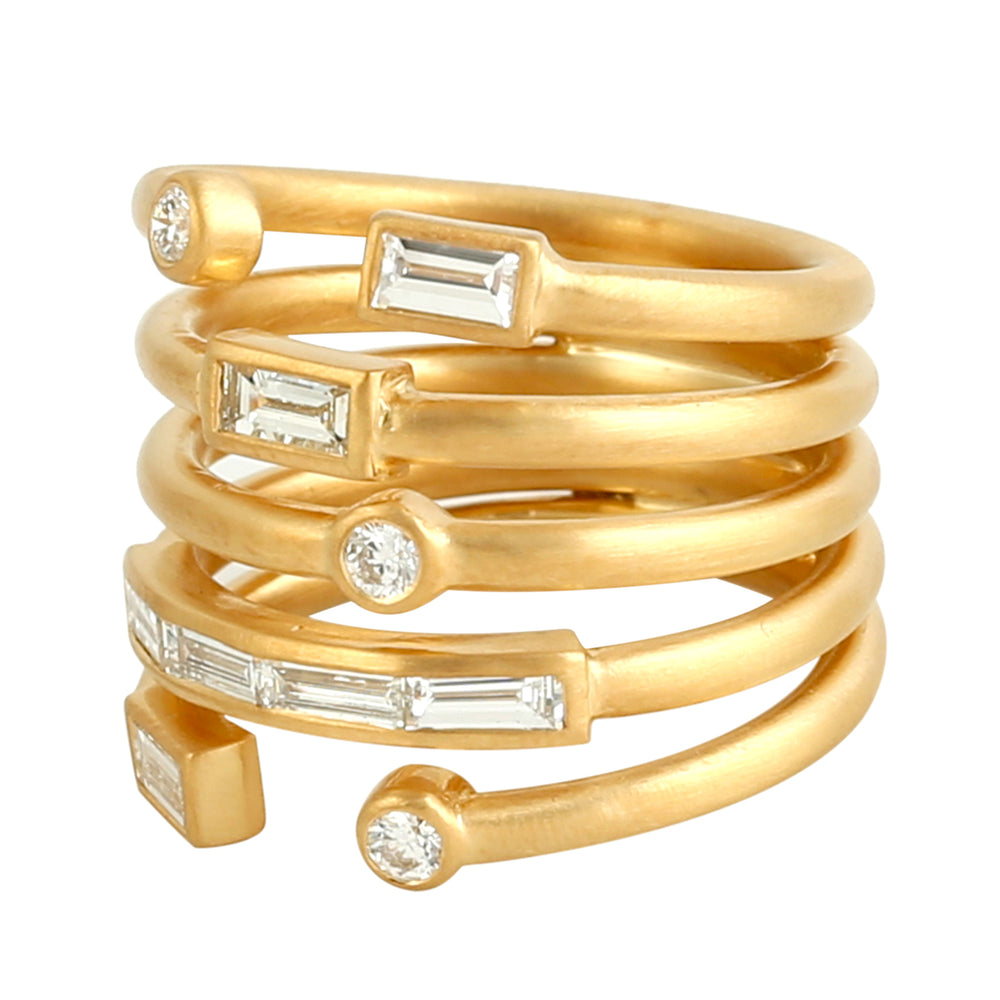 Baguette Cut Diamond Spiral Ring in 18k Yellow Gold – Elegant Gift for Her