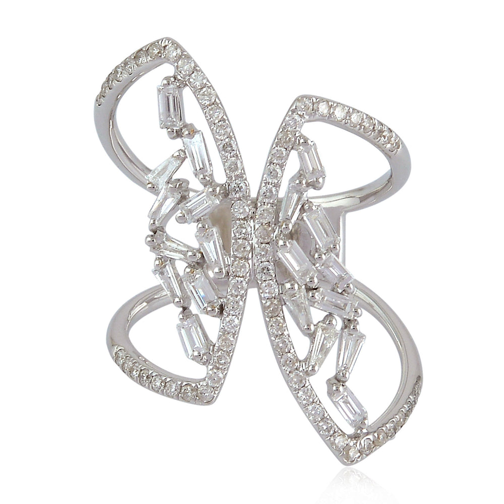 Double Butterfly Ring with Baguette Diamonds in 18K White Gold – Nature-Inspired Design