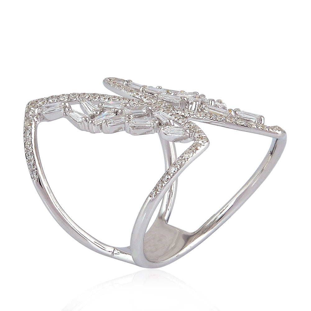 Double Butterfly Ring with Baguette Diamonds in 18K White Gold – Nature-Inspired Design