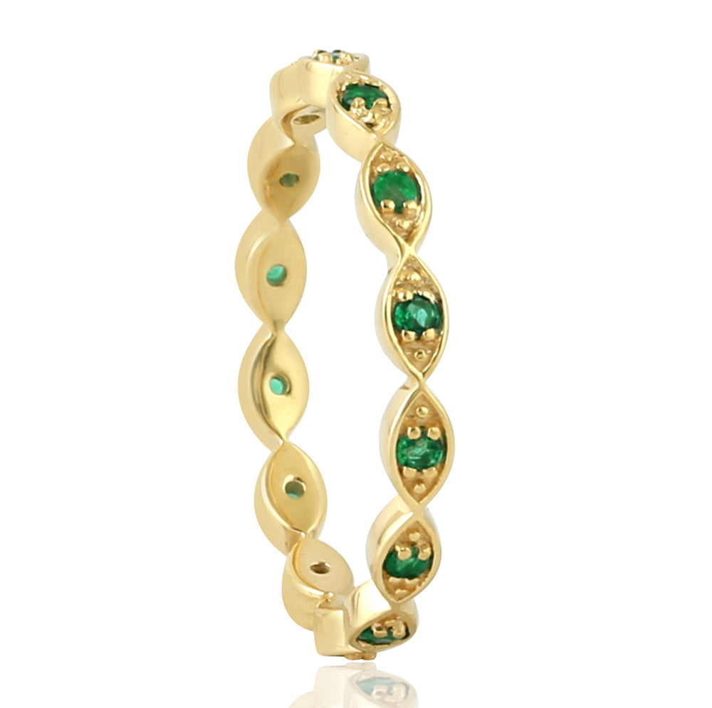 Prong Emerald Gemstone Designer Band Ring In 18K Yellow Gold