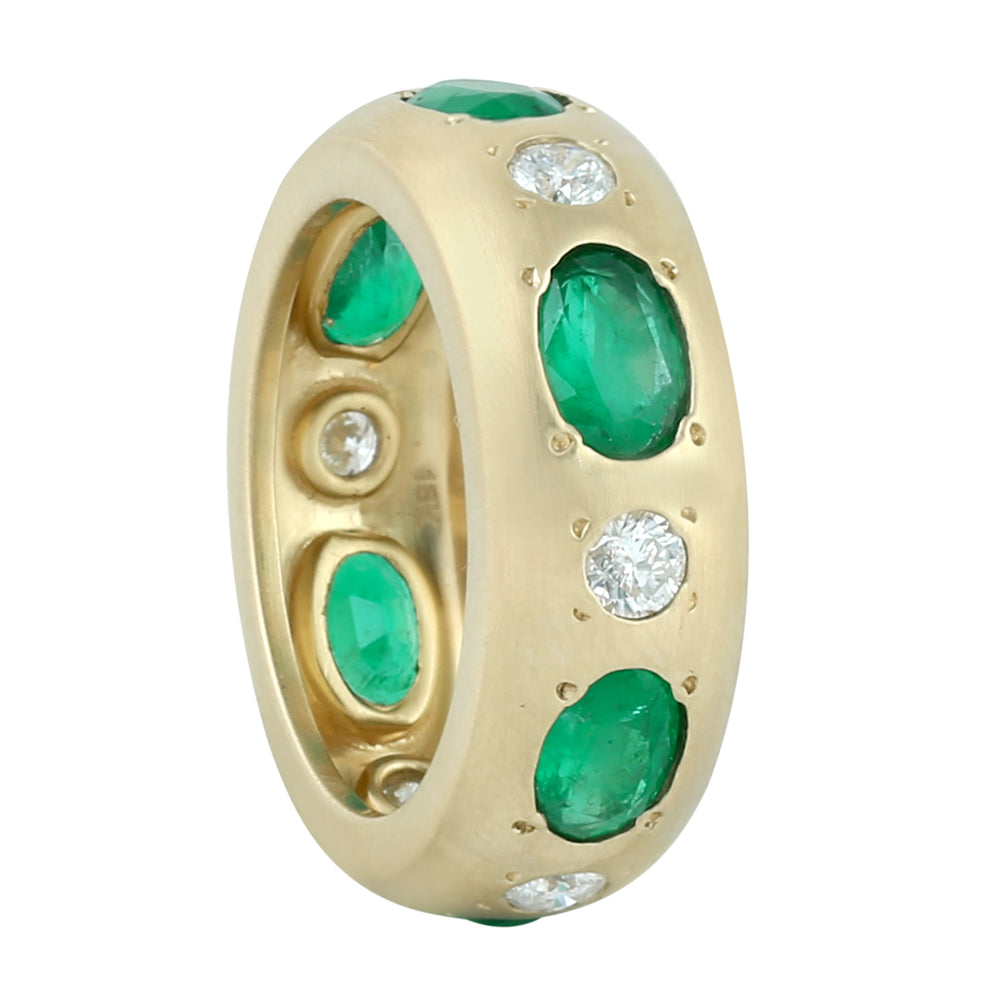 Oval Cut Emerald Gemstone Bezel Diamond Band Ring In Yellow Gold