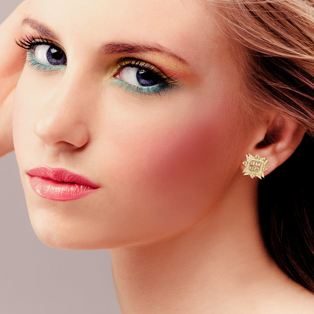 Starburst Rustic Ice Diamond Stud Earrings in 18K Yellow Gold
