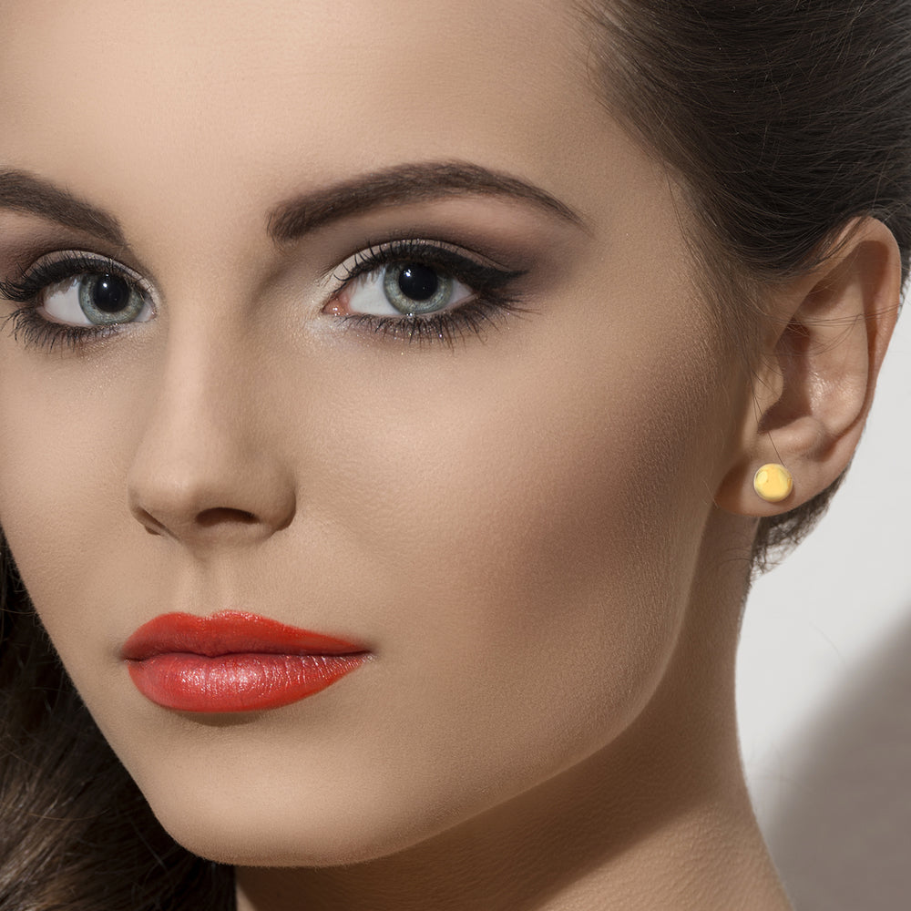 18K Yellow Gold Simple Design Stud Earrings For Her