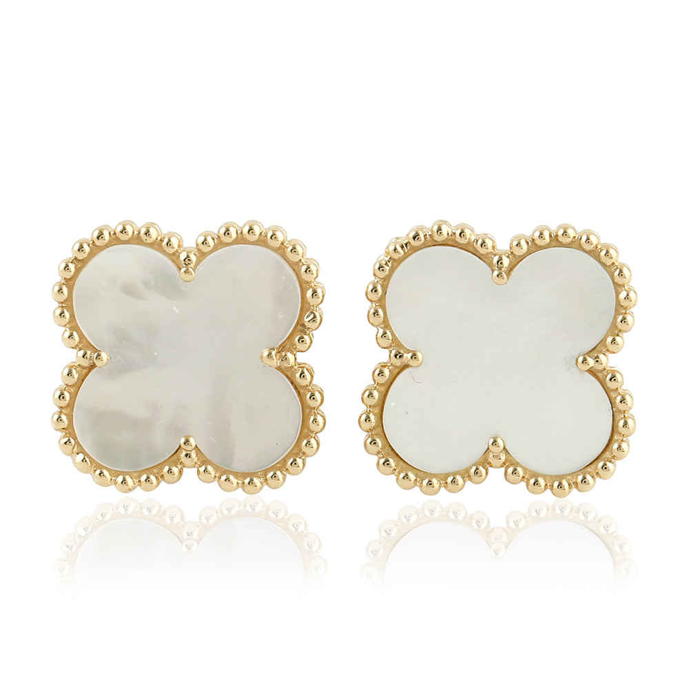 Mother-of-Pearl Clover Stud Earrings in 18K Yellow Gold
