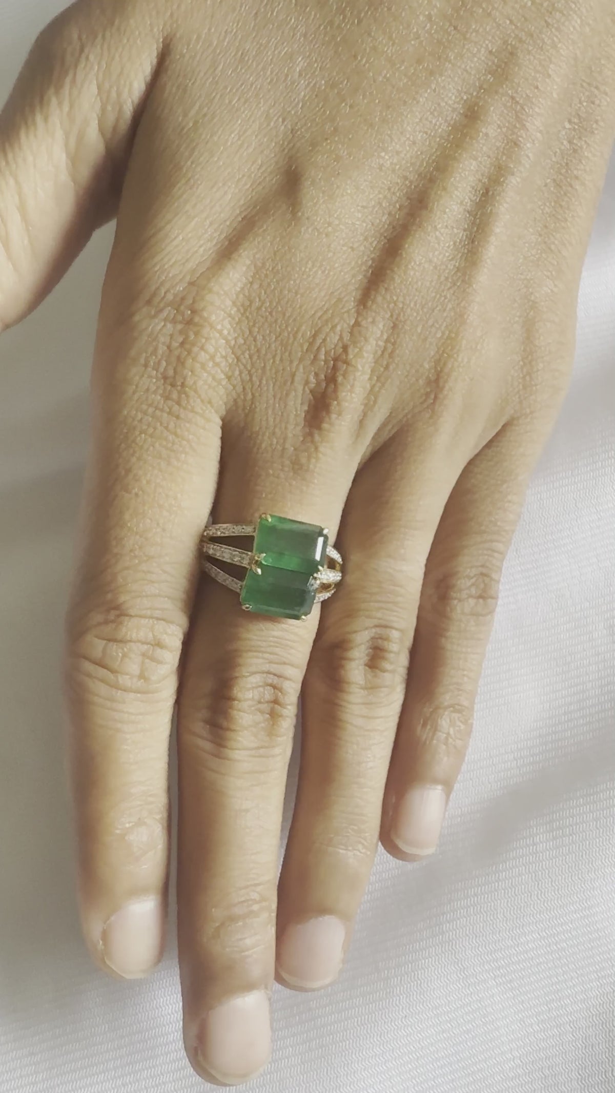 18K Yellow Gold Emerald & Diamond Geometric Statement Ring