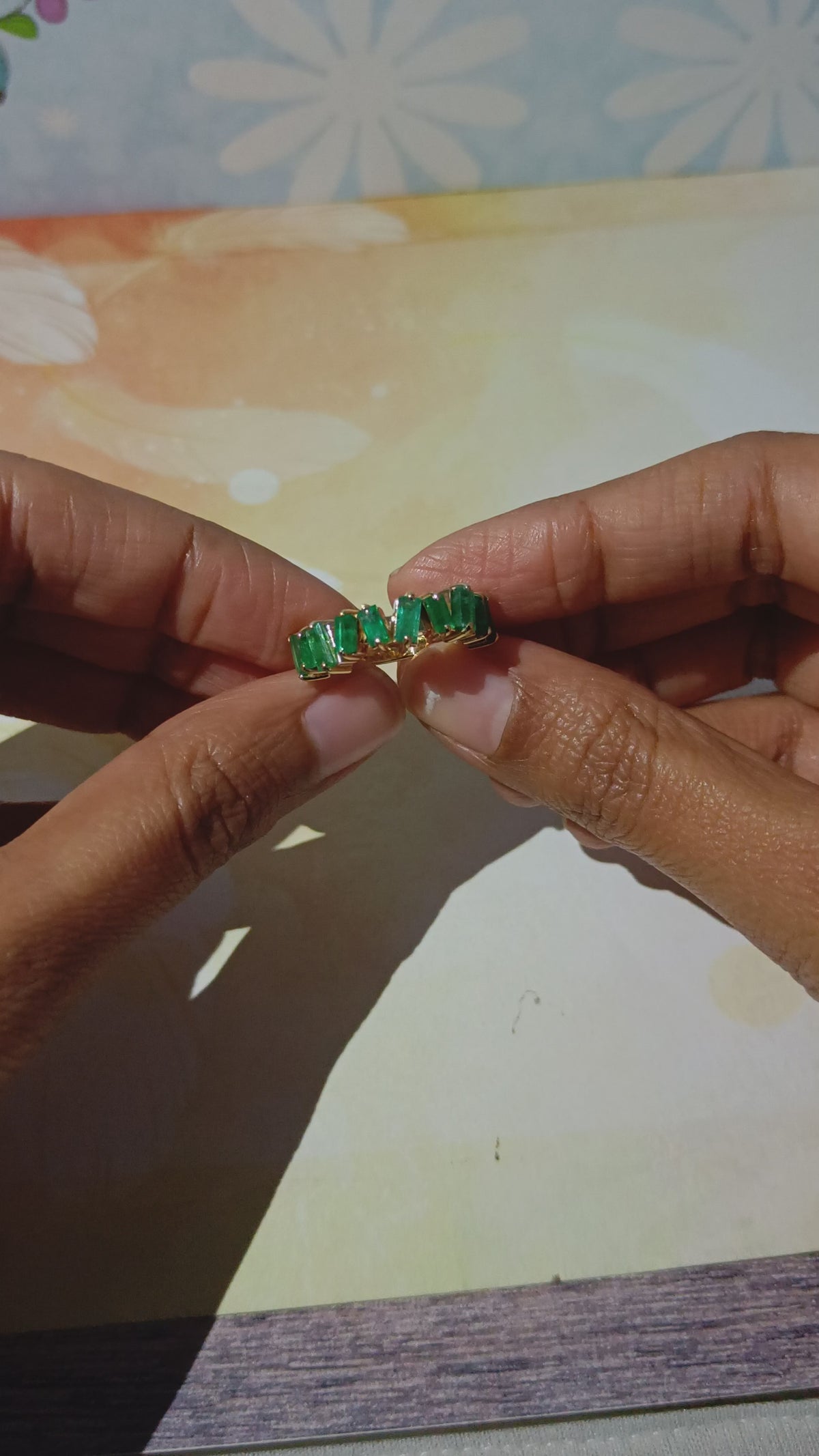 18K Yellow Gold Baguette Cut Emerald Gemstone Band Ring