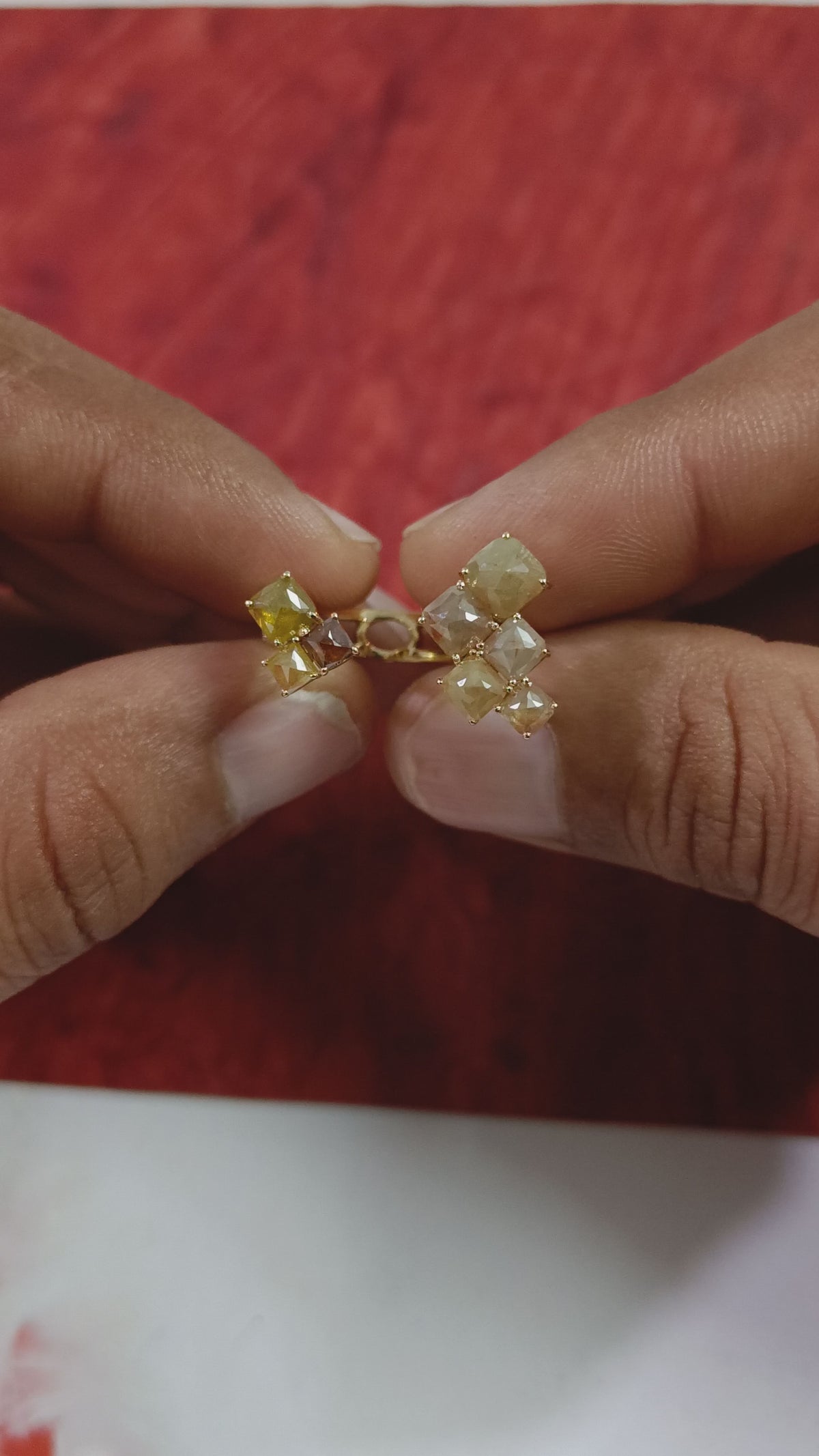 Ice Diamond Open Between The Finger Ring In 18k Yellow Gold Jewelry