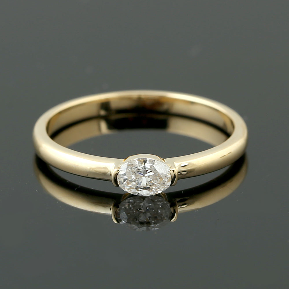 Oval Cut Natural Diamond Sleek band Ring in 18k Yellow Gold For Her