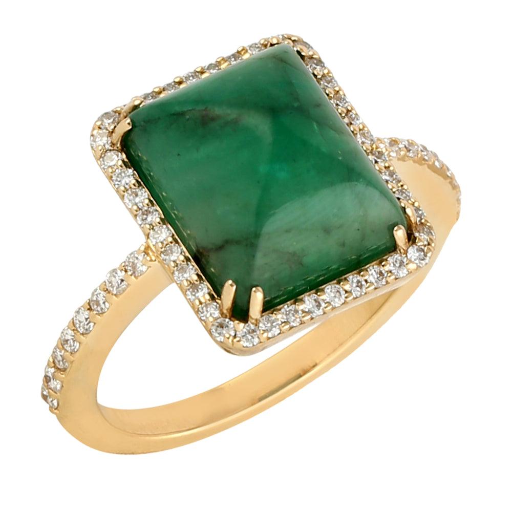 Fancy Emerald May Gemstone & Diamond Beautiful Ring In 18k Yellow Gold