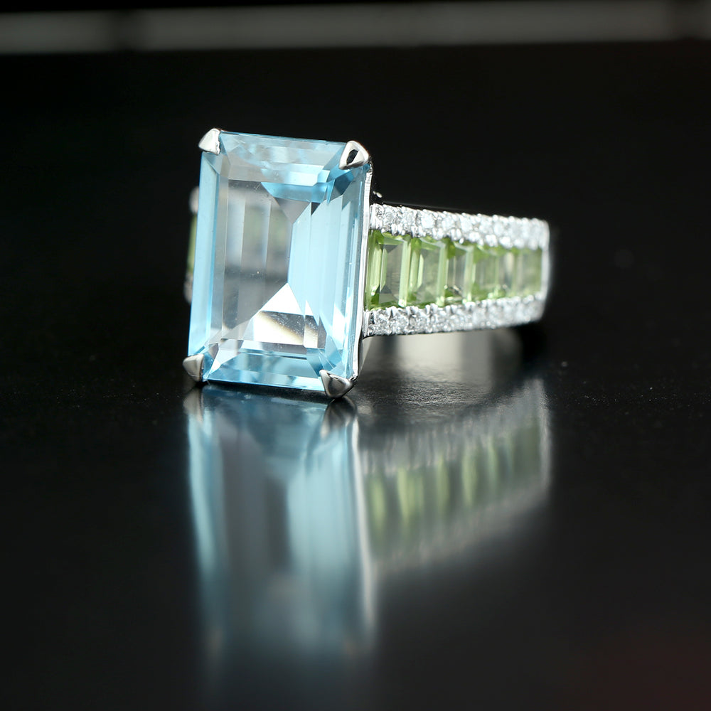 Emerald Cut Topaz Diamond Peridot Wedding Ring In 18k Yellow Gold