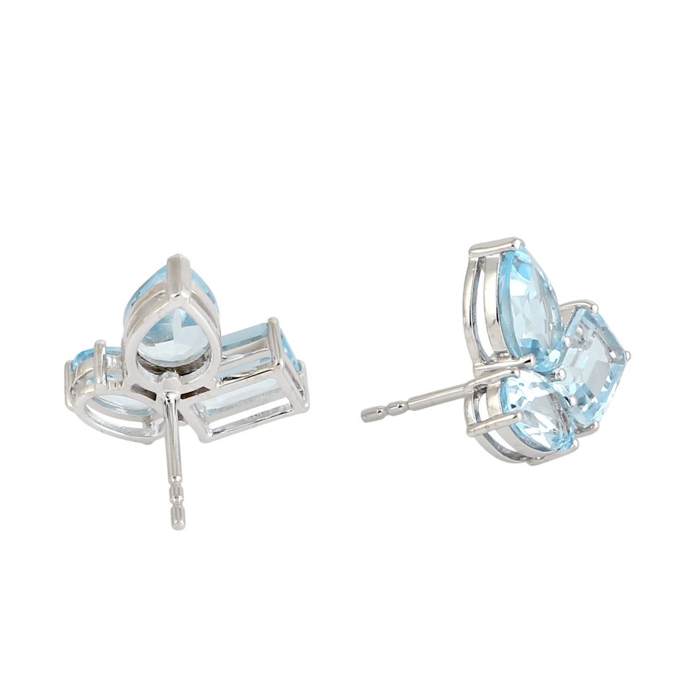 Blue Topaz Beautiful Stud Earrings in 18k White Gold